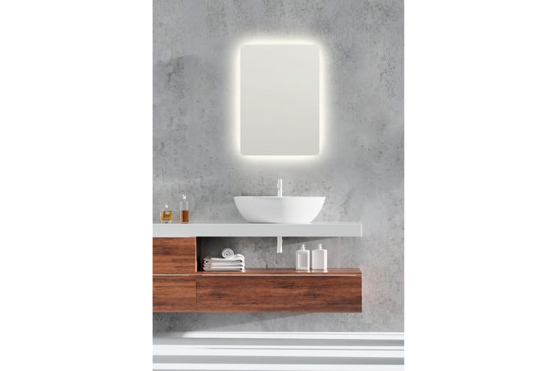 FRANZI Spegel med LED-belysning 50x70cm - Mirrors and more - Inredning & dekor - Speglar - Väggspegel