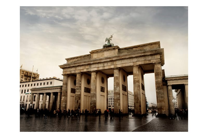 FOTOTAPET Turister Nära Brandenburger Tor 400x309 - Artgeist sp. z o. o. - Inredning & dekor - Väggdekor - Tapeter & tapettillbehör - Fototapeter