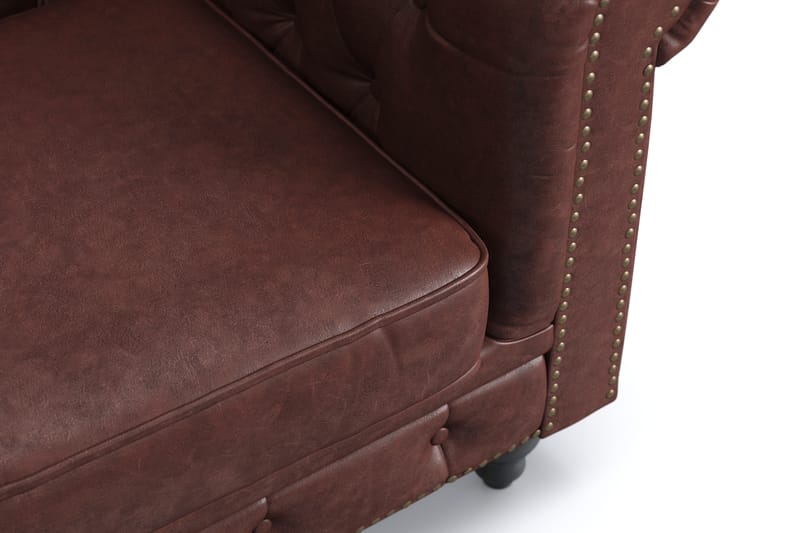 CHESTERFIELD DELUXE Fåtölj Mörkbrun PU - Möbler - Vardagsrum - Fåtöljer