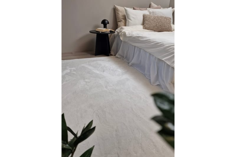 Nirvana Ryamatta 200x290 cm White - Textilier & mattor - Mattor - Modern matta - Ryamattor